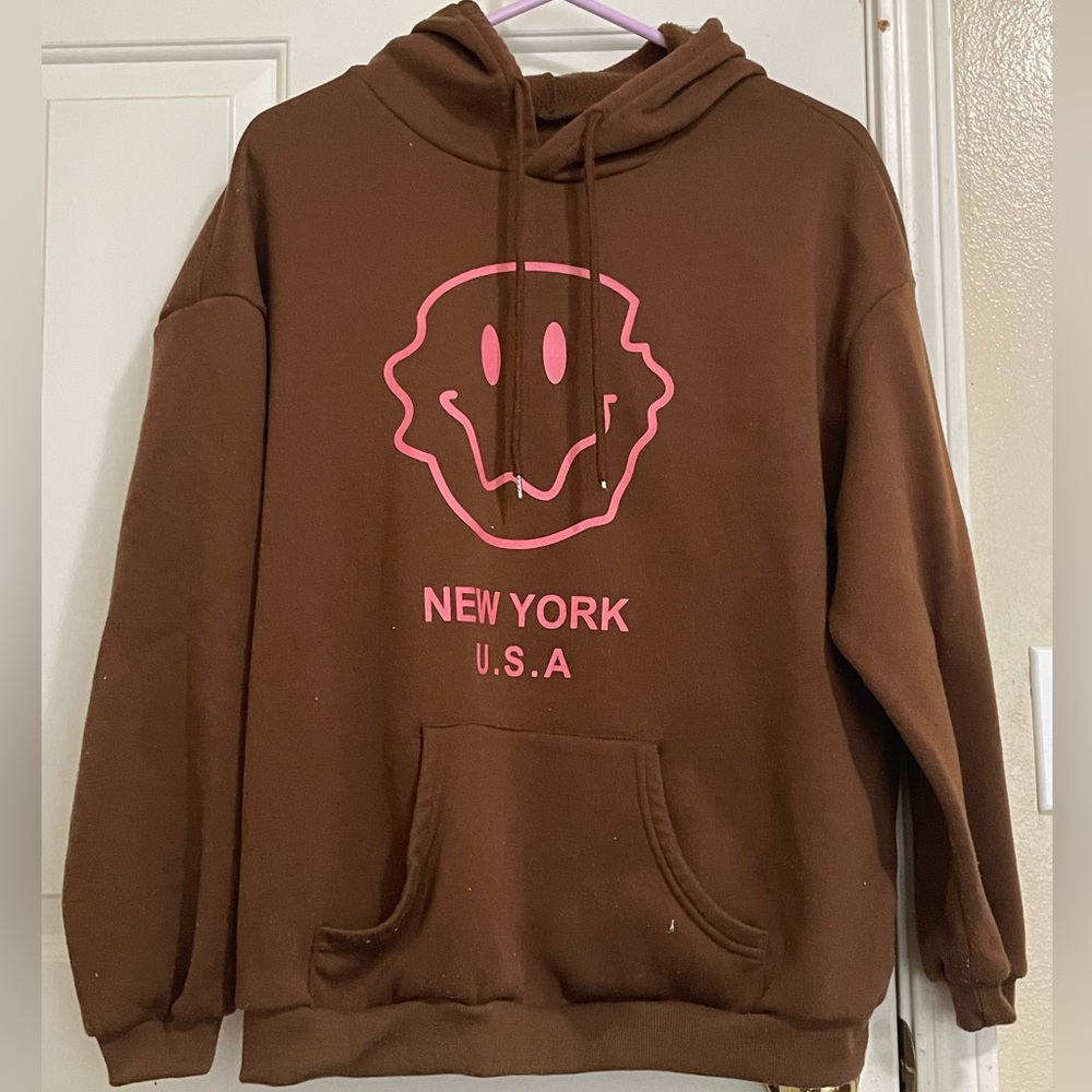 Very comfortable trendy hoodie;) size :L